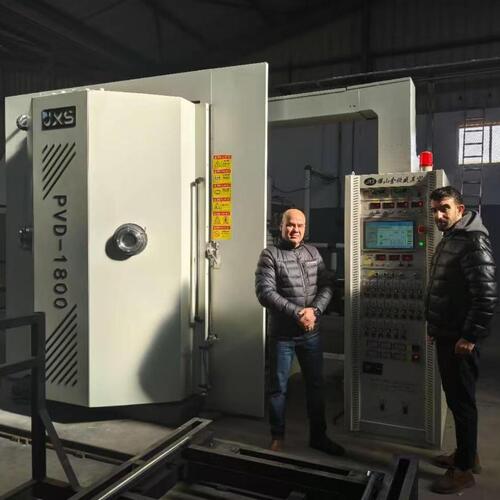 Fabricant algérien d'éviers en acier inoxydable met en œuvre avec succès une solution de revêtement PVD avec un revêtement sous vide de 1800×2200