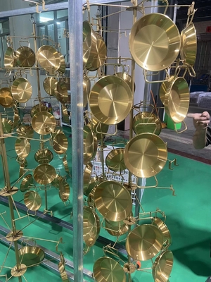 Chine fournisseur en gros Machine de revêtement multi-arc / Machine de revêtement d'argent et de métal PVD