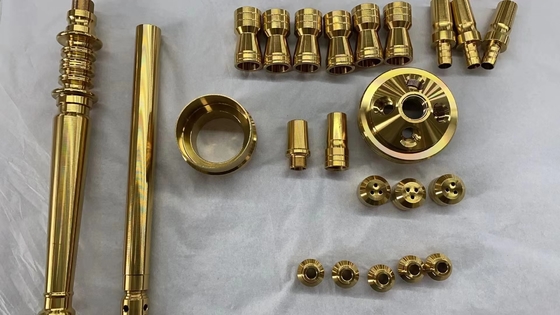 FoShan Machine de métallisation PVD à grande vitesse à haute vitesse pour les lavabos de vaisselle