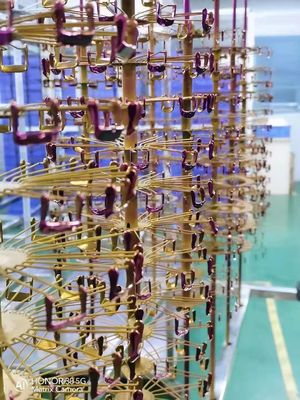 Machine de revêtement en métal d'arme à feu au titane d'or PVD pour porte-serviettes et étagère