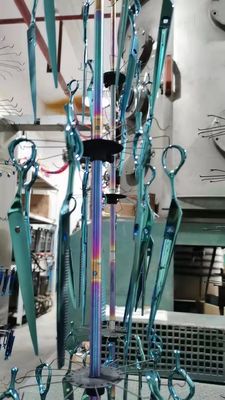 Machine de revêtement en métal d'arme à feu au titane d'or PVD pour porte-serviettes et étagère