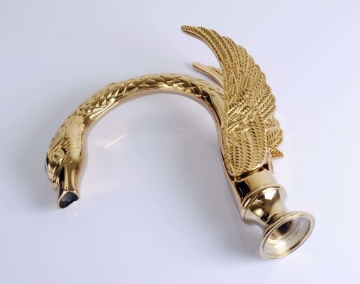 Équipement de revêtement PVD en or Machine de revêtement ionique sous vide PVD