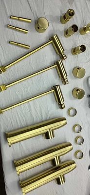 Machine de peinture à vide Pvd personnalisée Automatisation industrielle des métaux