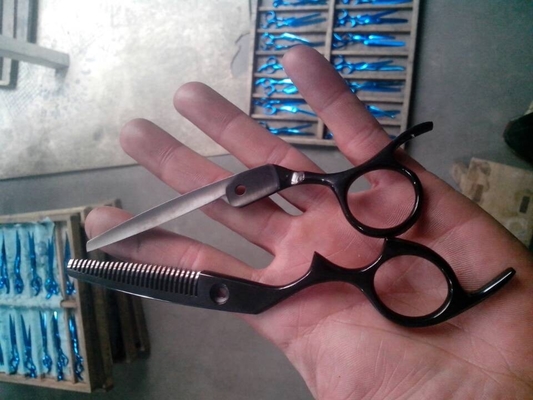 Machine de métallisation à vide à double porte verticale en plastique cosmétique