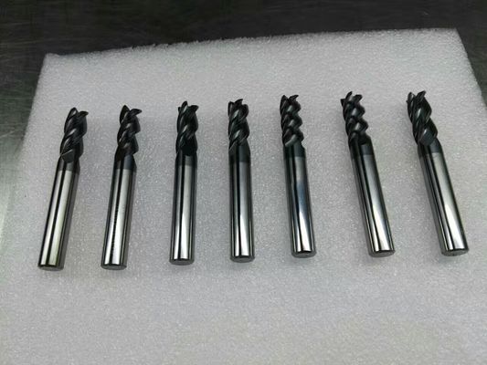 Machine de revêtement sous vide pour surfaces plastiques et métalliques