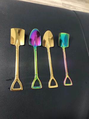 Équipement de revêtement sous vide PVD de grande taille / Machine PVD pour grandes pièces métalliques