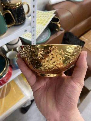 Équipement de revêtement d'or au titane en tôle d'acier inoxydable PVD pour meubles