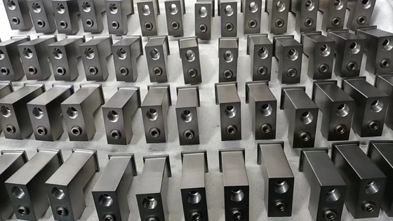 Fabrication en acier inoxydable à grande capacité