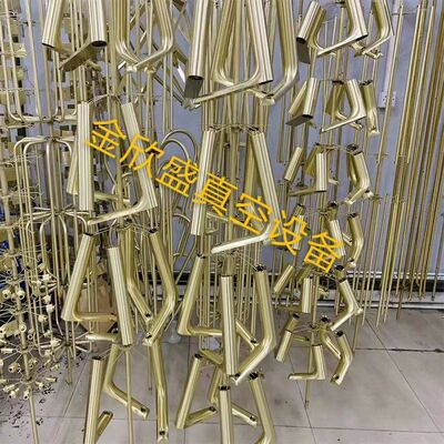 Machine de revêtement sous vide PVD à petit matériel avec revêtement résistant à l'usure de haute dureté et contrôle automatique complet