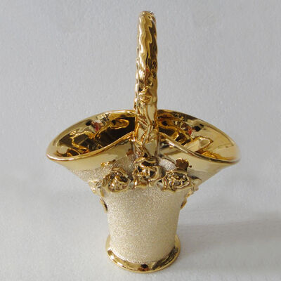 Machine de dépôt sous vide PVD pour substrat céramique polyvalent, forte adhérence et revêtement métallique polyvalent pour tous les matériaux céramiques