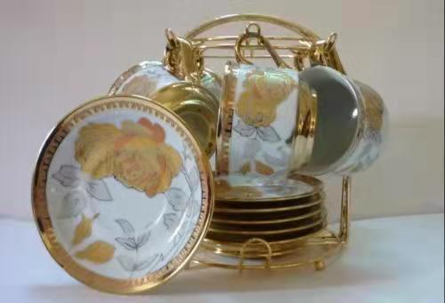 Machine de dépôt sous vide PVD pour substrat céramique polyvalent, forte adhérence et revêtement métallique polyvalent pour tous les matériaux céramiques