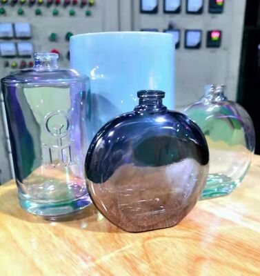 Machine de revêtement sous vide PVD de verre décoratif avec revêtement coloré, haute efficacité de production et système de contrôle automatique complet