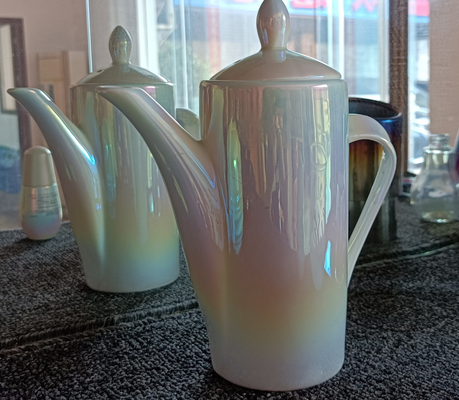 Équipement de revêtement PVD à plusieurs ions d'arc pour les tasses en céramique à glaçure à basse température, dépôt uniforme et couleurs de revêtement personnalisables