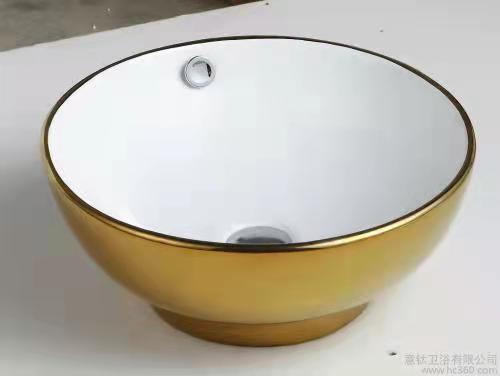 Machine de revêtement sous vide PVD avec revêtement sans danger pour l'alimentation pour le revêtement multicolore et le contrôle automatique complet