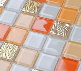 La mosaïque en verre colorée PVD la taille adaptée aux besoins du client par machine de métallisation sous vide