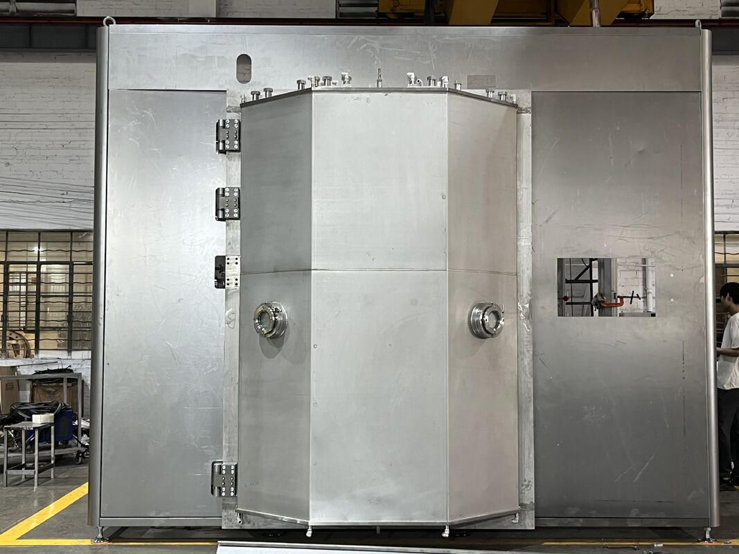 Machine de revêtement sous vide PVD à petit matériel avec revêtement résistant à l'usure de haute dureté et contrôle automatique complet