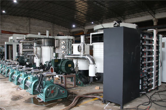 Un bon prix. Machine de revêtement titanique de nitrure des couverts PVD d'acier inoxydable en ligne