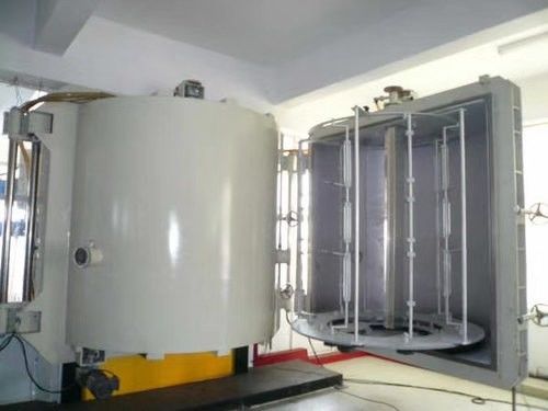 Un bon prix. Machine en plastique verticale de métallisation sous vide d'évaporation de trophée en ligne
